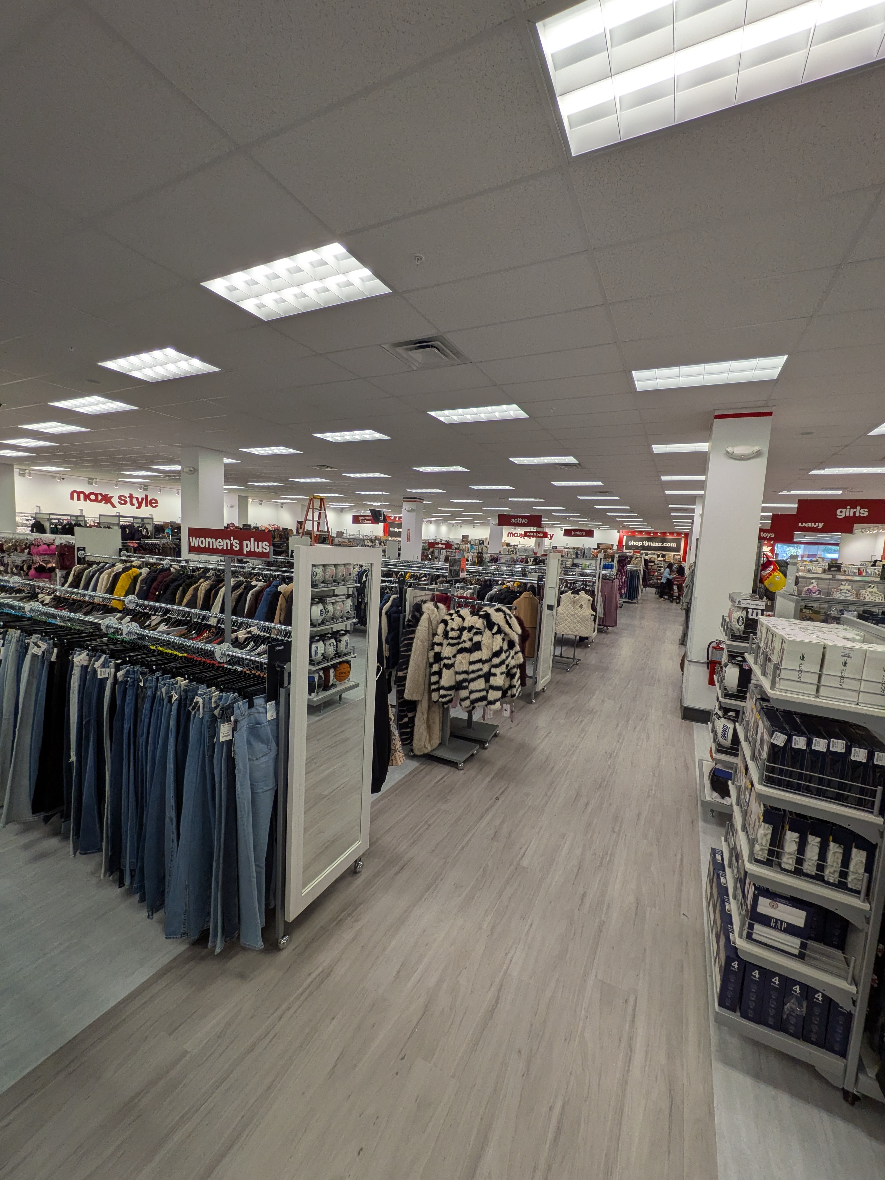 Tj - paramus-tj-maxx